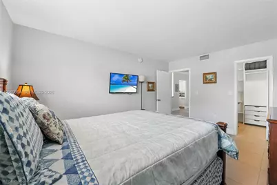 3536 NE 168th St #206, North Miami Beach, FL 33160 - Photo 10