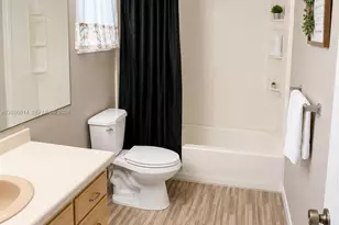 6221 SW 4th St, Margate, FL 33068 - Photo 12