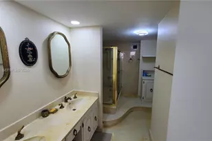 1833 S Ocean Dr, Hallandale Beach, FL 33009 - Photo 10