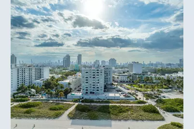 465 Ocean Dr #303, Miami Beach, FL 33139 - Photo 1