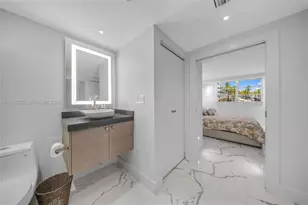 465 Ocean Dr, Miami Beach, FL 33139 - Photo 18