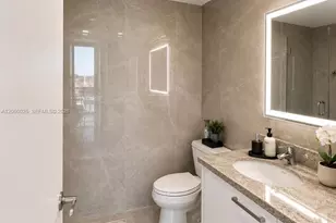 185 SW 7th St, Miami, FL 33130 - Photo 12