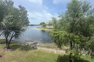 7370 Ashmont Cir, Tamarac, FL 33321 - Photo 2