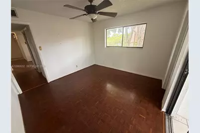 7370 Ashmont Cir #301, Tamarac, FL 33321 - Photo 6