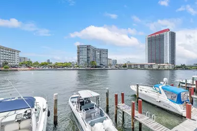1865 S Ocean Dr #11J, Hallandale Beach, FL 33009 - Photo 2