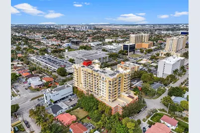 215 SW 42nd Ave #1007, Miami, FL 33134 - Photo 4