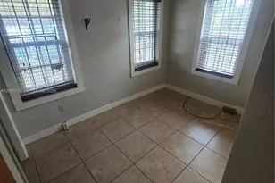 1795 NW 85th St, Miami, FL 33147 - Photo 4
