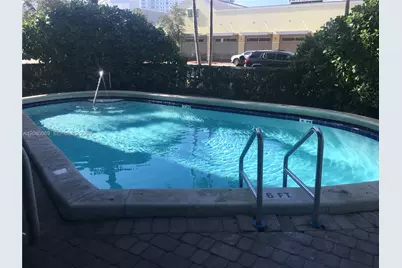 1025 Alton Rd #504, Miami Beach, FL 33139 - Photo 12