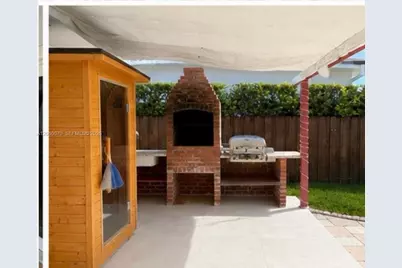 455 S Shore Dr, Miami Beach, FL 33141 - Photo 2