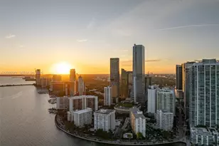 1435 Brickell Ave, Miami, FL 33131 - Photo 2