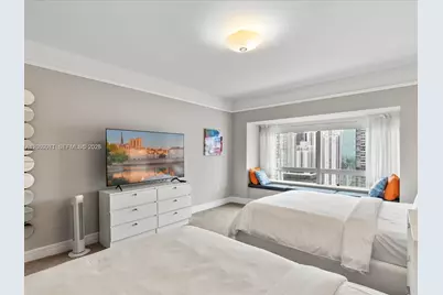 1435 Brickell Ave #3212, Miami, FL 33131 - Photo 32