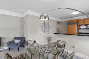 1435 Brickell Ave, Miami, FL 33131 - Photo 10