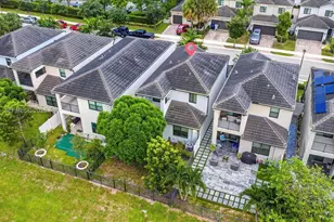 425 NW 33rd Ln, Pompano Beach, FL 33069 - Photo 36