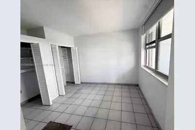 5825 Collins Ave #7B, Miami Beach, FL 33140 - Photo 10