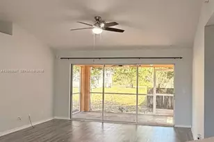 507 Peerless Cir, Lehigh Acres, FL 33974 - Photo 4