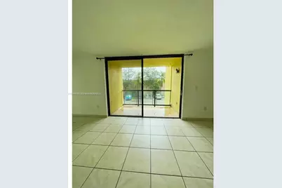 11750 SW 18th St #208-1, Miami, FL 33175 - Photo 8