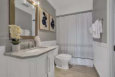 1941 SW 52nd Ter, Plantation, FL 33317 - Photo 20