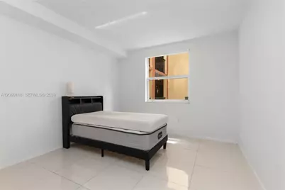 17150 N Bay Rd #2320, Sunny Isles Beach, FL 33160 - Photo 12
