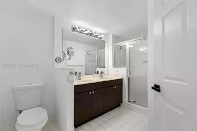 17150 N Bay Rd #2320, Sunny Isles Beach, FL 33160 - Photo 6