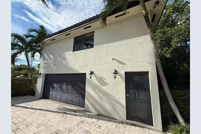 8881 SW 28th St, Miami, FL 33165 - Photo 42