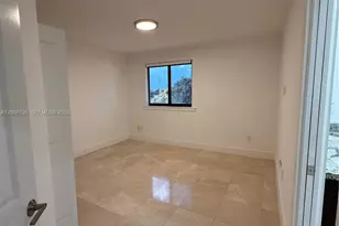 8881 SW 28th St, Miami, FL 33165 - Photo 30