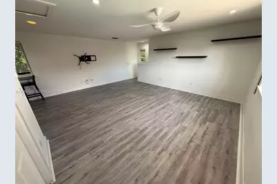 8881 SW 28th St, Miami, FL 33165 - Photo 54