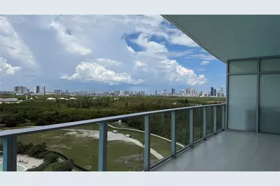 2411 Laguna Circle #1510, North Miami, FL 33181 - Photo 6