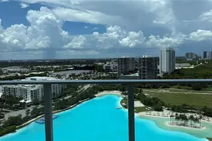 2411 Laguna Cir, North Miami, FL 33181 - Photo 4