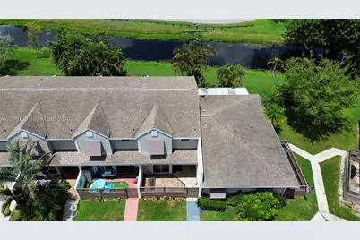 309 W Hemingway Cir, Margate, FL 33063 - Photo 4