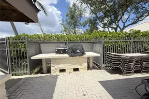 309 W Hemingway Cir, Margate, FL 33063 - Photo 44