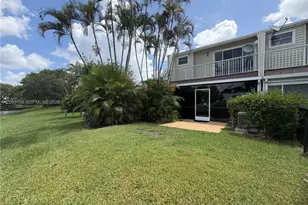 309 W Hemingway Cir, Margate, FL 33063 - Photo 32