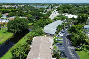 309 W Hemingway Cir, Margate, FL 33063 - Photo 6