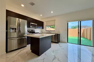 18110 SW 148th Rd, Miami, FL 33187 - Photo 4