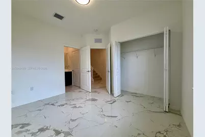 18110 SW 148th Rd, Miami, FL 33187 - Photo 8
