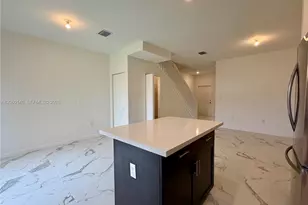 18110 SW 148th Rd, Miami, FL 33187 - Photo 6