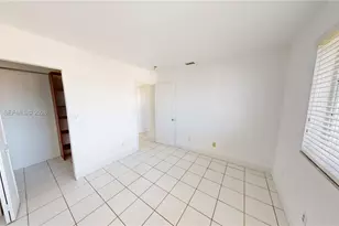 17343 SW 142nd Pl, Miami, FL 33177 - Photo 16