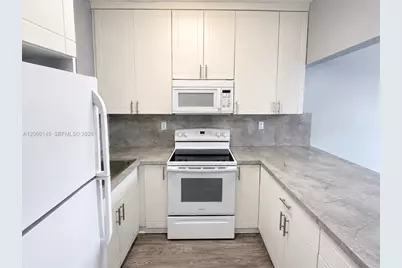 2400 NW 16th St Rd #103, Miami, FL 33125 - Photo 8