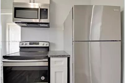 327 SW 20th St #2, Fort Lauderdale, FL 33315 - Photo 8