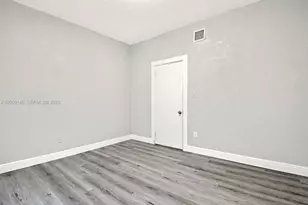327 SW 20th St, Fort Lauderdale, FL 33315 - Photo 12