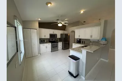6563 Kings Creek Ter, Boynton Beach, FL 33437 - Photo 4