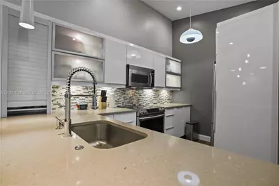 4910 NW 102nd Ave #203-8, Doral, FL 33178 - Photo 8