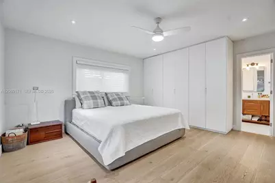 1223 NE 102nd St, Miami Shores, FL 33138 - Photo 12