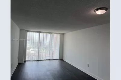 915 NW 1st Ave #H2606, Miami, FL 33136 - Photo 6