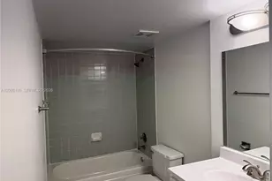 915 NW 1st Ave, Miami, FL 33136 - Photo 8