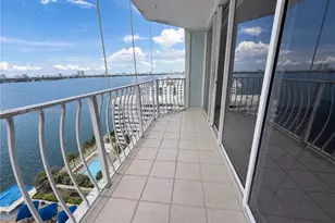 7601 E Treasure Dr, North Bay Village, FL 33141 - Photo 14
