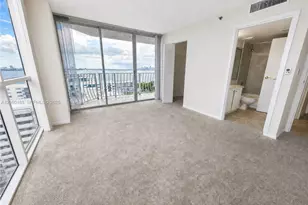 7601 E Treasure Dr, North Bay Village, FL 33141 - Photo 8