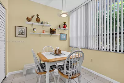 900 NE 195th St #109, Miami, FL 33179 - Photo 18