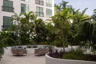 55 NW 29th St, Miami, FL 33127 - Photo 16