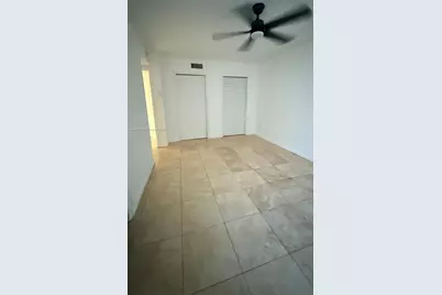 5050 NW 7th Street #PH6, Miami, FL 33126 - Photo 6