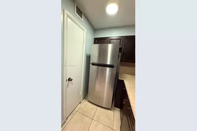 5050 NW 7th Street #PH6, Miami, FL 33126 - Photo 4